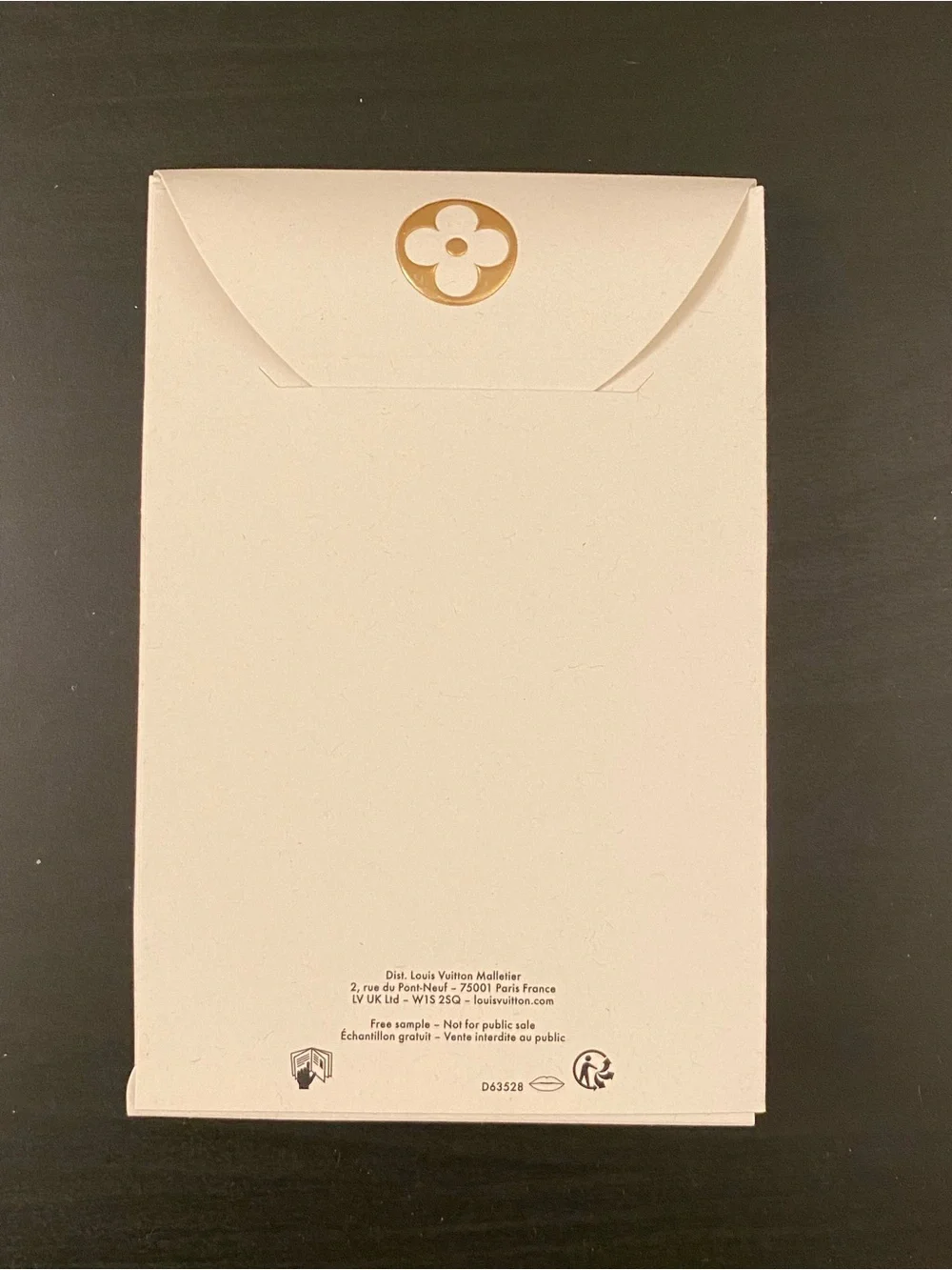 Louis Vuitton La Beauté Cosmetic Sample